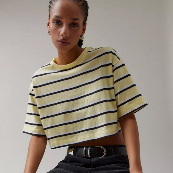NWT Urban Outfitters BDG Boyfriend Yellow Striped Cropped Boxy Tee - Picture 1 of 5
